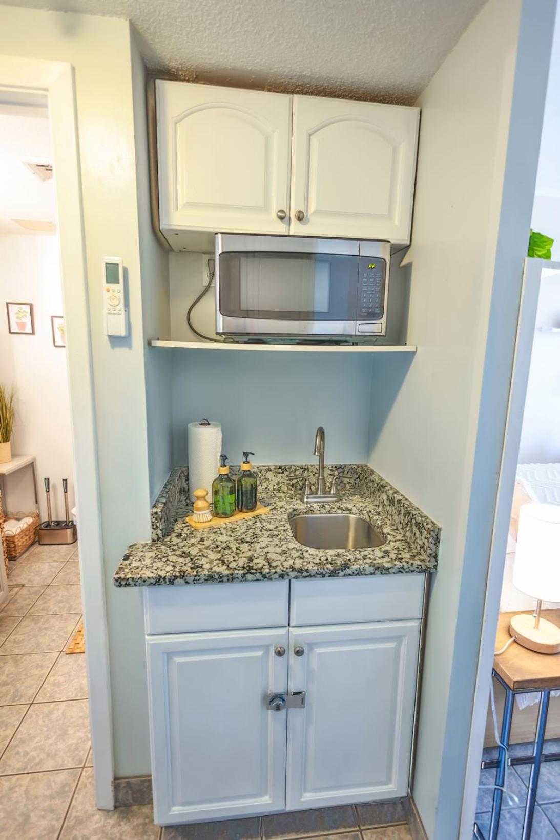 Studio-condo, With A Marina View! *